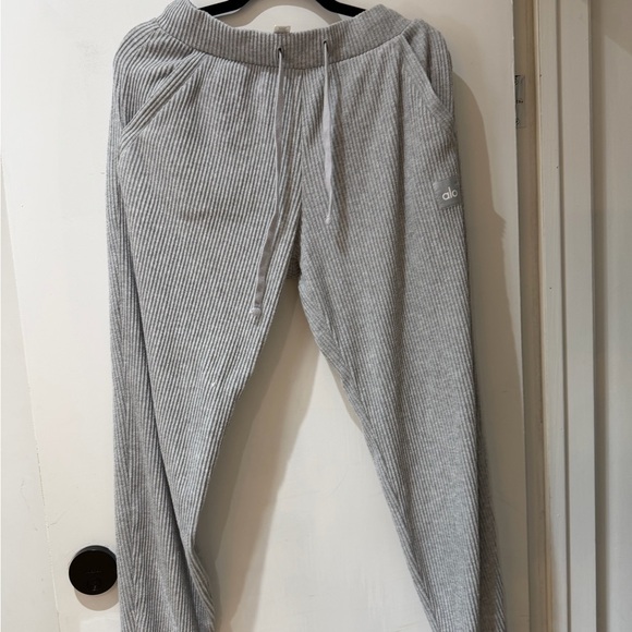 ALO Yoga Pants - Alo Ribbed Gray Sweatpants- small mark at base of leg